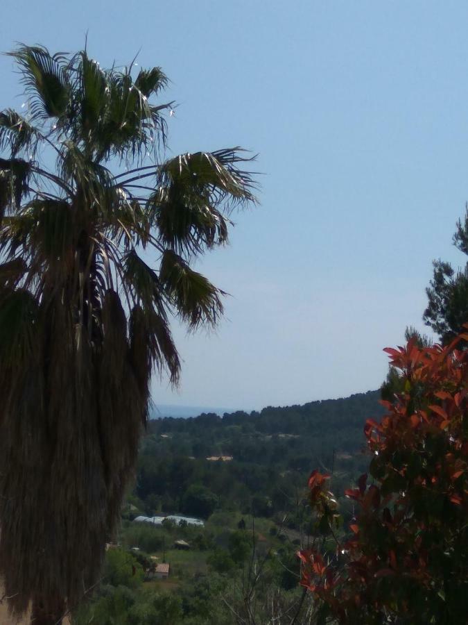 T2 entre St Cyr sur Mer et Bandol La Madrague Eksteriør bilde